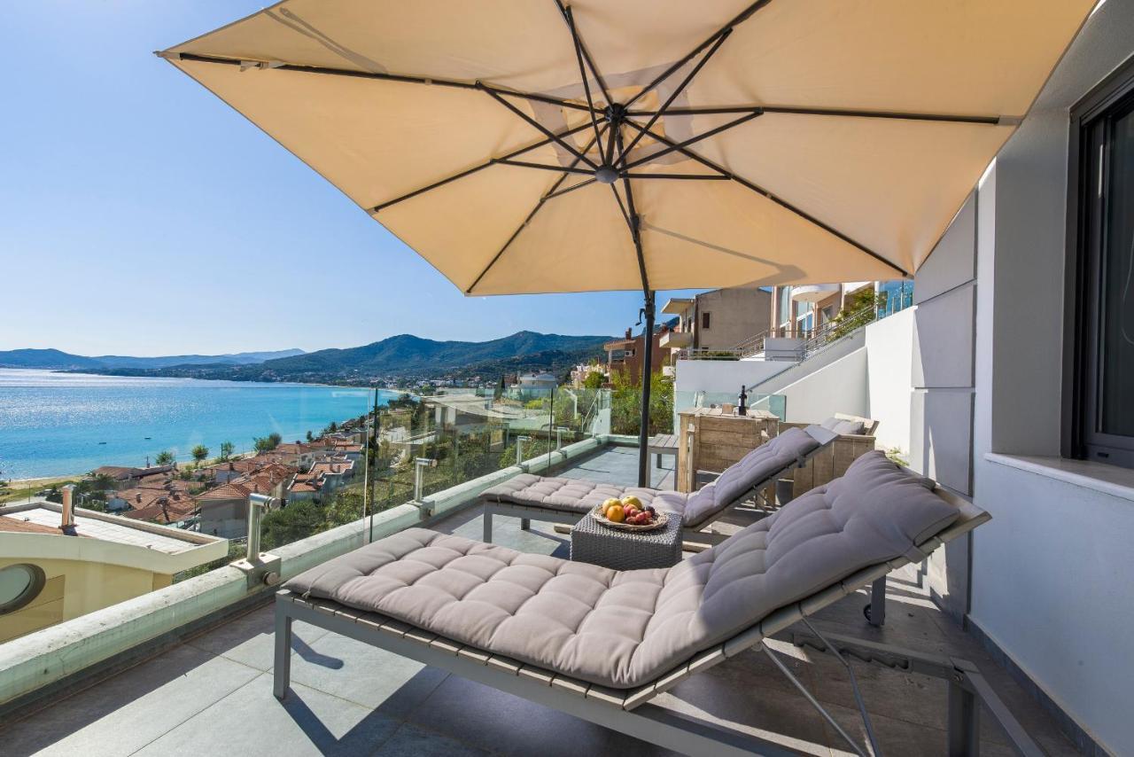 Villa Evian ปาเลออน ซิฟลิคิออน ภายนอก รูปภาพ